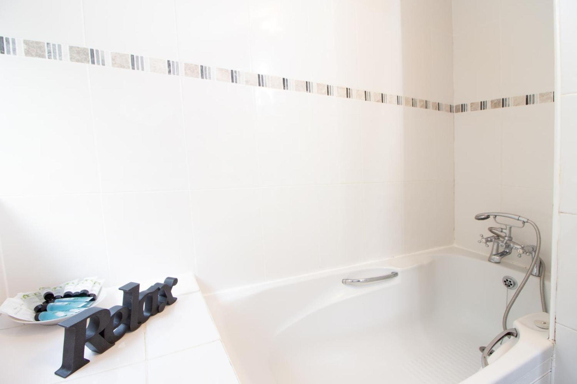 Raleigh Gf - Ground Floor 1 Bed Georgian Flat In The City Centre Free Parking And Wifi Exeter Exteriér fotografie